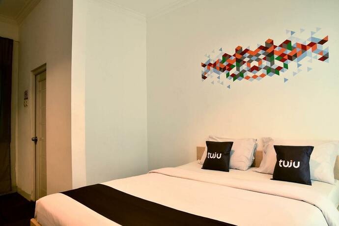 Imagen general del Hotel Tuju Abuserin Syariah. Foto 4