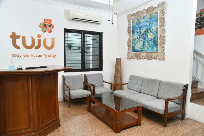 Imagen general del Hotel Tuju Abuserin Syariah. Foto 18