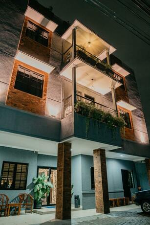 Imagen general del Hotel Tuju Abuserin Syariah. Foto 28