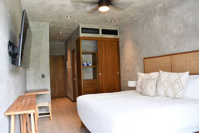 Imagen de la habitación del Hotel Tuk Luxury Apartments By Spot Rentals. Foto 4
