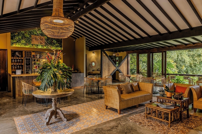 Imagen de los interiores del Hotel Tukki Ecolodge. Foto 16