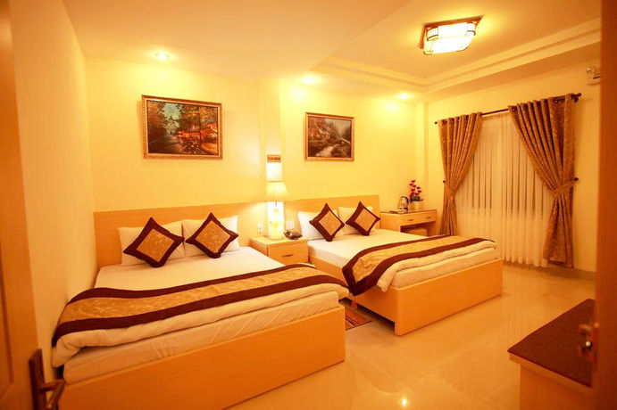 Imagen de los interiores del Hotel Tulip 2. Foto 15