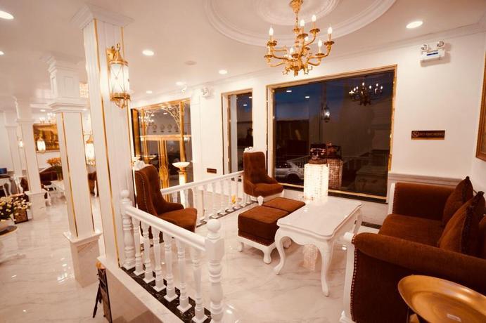 Imagen de los interiores del Hotel Tulip City View. Foto 9