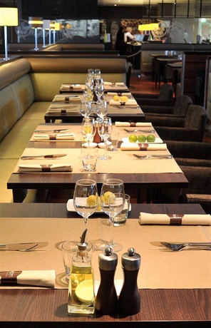 Imagen del bar/restaurante del Hotel Tulip Inn Düsseldorf Arena. Foto 5