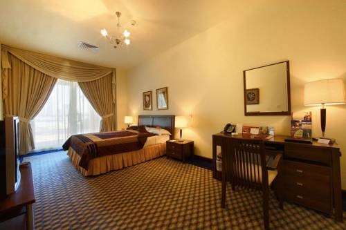 Imagen general del Hotel Tulip Inn Hotel FZ-LLC. Foto 10