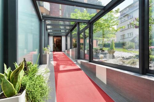 Imagen general del Hotel Tulip Inn Lausanne Beaulieu. Foto 6