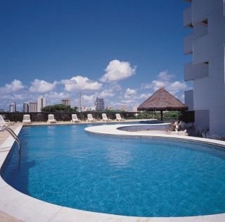 Imagen de la piscina del Hotel Tulip Inn Potengi. Foto 3