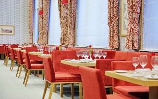 Imagen del bar/restaurante del Hotel Tulip Inn Rosa Khutor. Foto 10