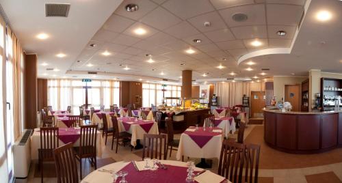 Imagen general del Hotel Tulip Inn Turin South. Foto 2
