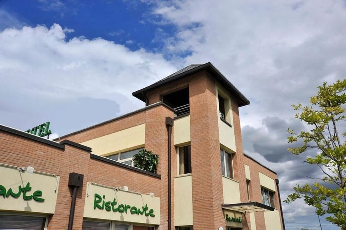 Imagen general del Hotel Tulip Inn Turin West. Foto 3