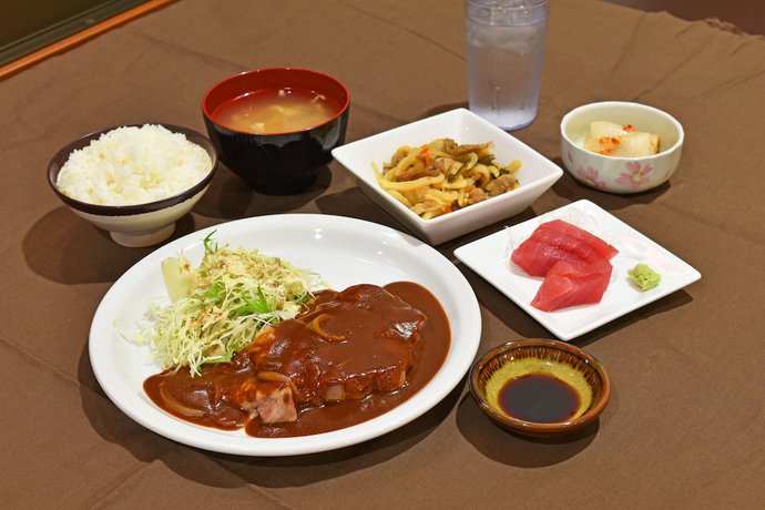 Imagen del bar/restaurante del Hotel Tulip Ishigakijima. Foto 6