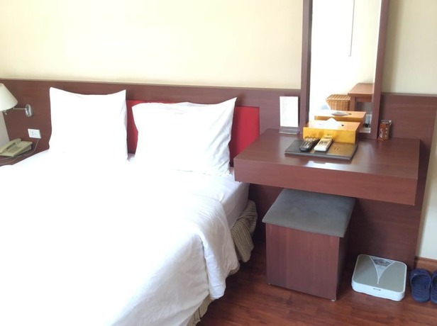 Imagen de la habitación del Hotel Tulip Vu Ngoc Phan. Foto 11