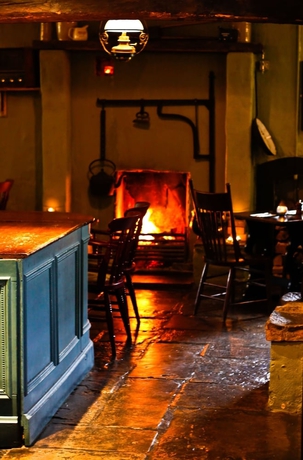 Imagen del bar/restaurante del Hotel Tullylagan Country House. Foto 7