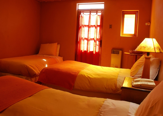 Imagen de la habitación del Hotel Tulor. Foto 4