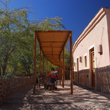 Imagen de los exteriores del Hotel Tulor. Foto 12