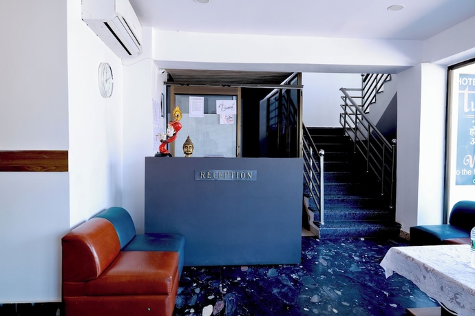Imagen de los interiores del Hotel Tulsa Inn. Foto 15