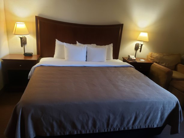 Imagen de la habitación del Hotel Tulsa Square Central, I-44 By OYO. Foto 9