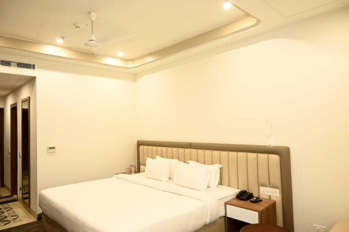 Imagen general del Hotel Tulsi Bhawan, Ayodhya. Foto 1