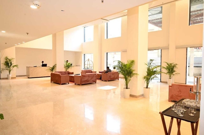 Imagen de los interiores del Hotel Tulsi Bhawan, Ayodhya. Foto 12