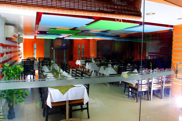 Imagen del bar/restaurante del Hotel Tulsi Exotic. Foto 4