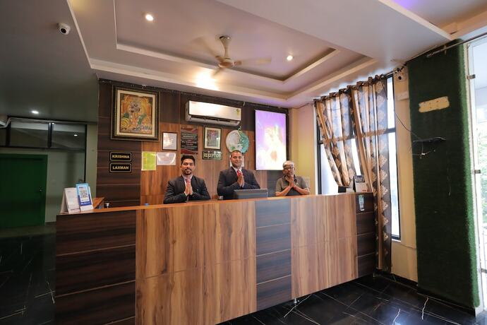 Imagen general del Hotel Tulsi Garden - Near Prem Mandir Vrindavan. Foto 16
