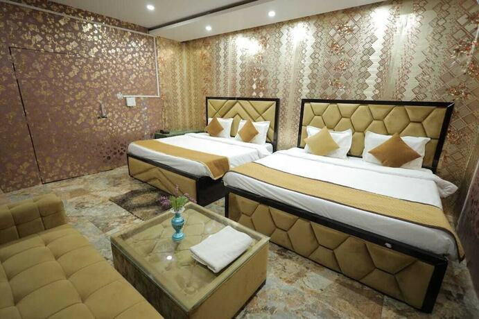 Imagen de la habitación del Hotel Tulsi Garden - Near Prem Mandir Vrindavan. Foto 20