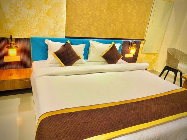 Imagen de la habitación del Hotel Tulsi Grand Inn. Foto 11