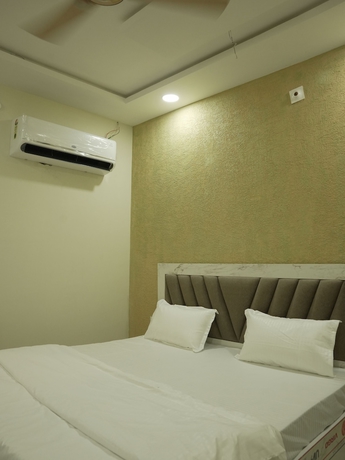 Imagen de la habitación del Hotel Tulsi Mahal Residency. Foto 10