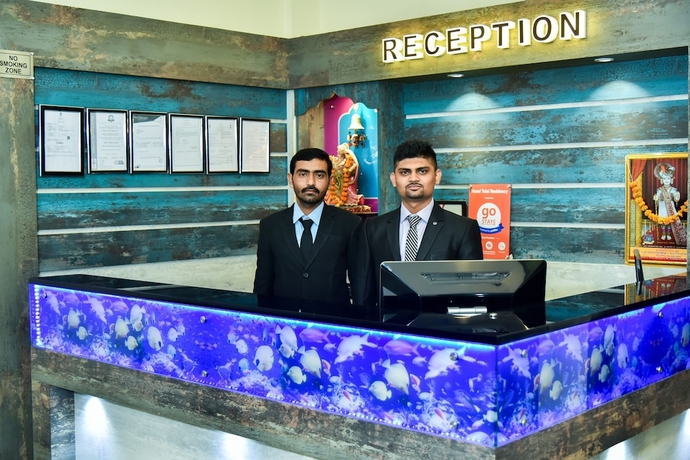 Imagen de los interiores del Hotel Tulsi Residency. Foto 16