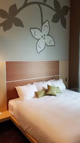 Imagen de la habitación del Hotel Tulyp, Tapestry Collection by Hilton. Foto 5