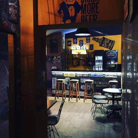 Imagen del bar/restaurante del Hotel Tum. Foto 2