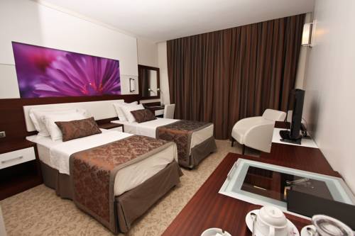 Imagen de la habitación del Hotel Tuna Mugla. Foto 3