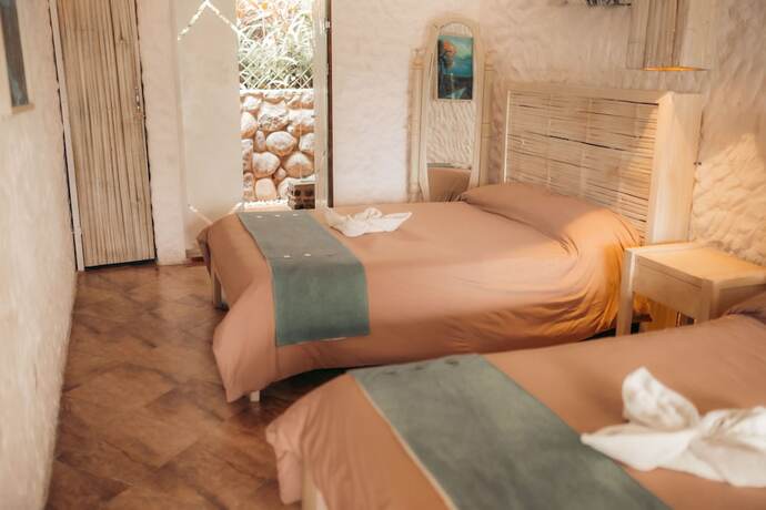 Imagen de la habitación del Hotel Tunas and Cabras. Foto 13