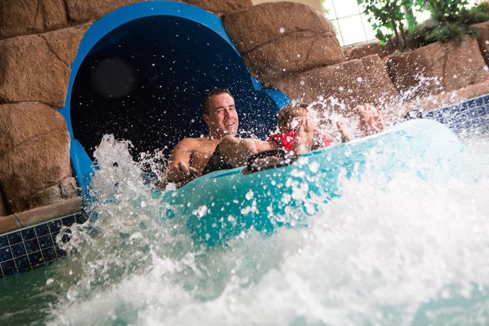 Imagen de la piscina del Hotel Tundra Lodge. Foto 20