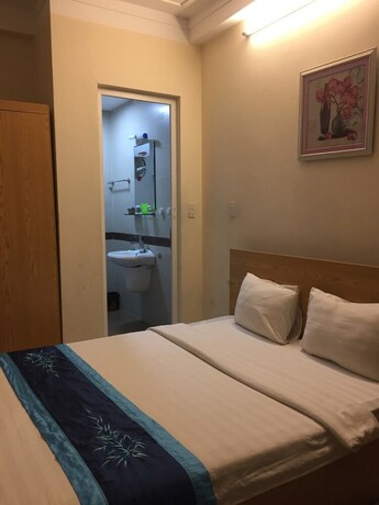 Imagen de la habitación del Hotel Tung Anh. Foto 23