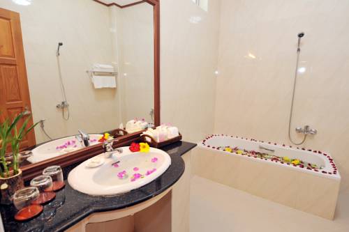 Imagen de la habitación del Hotel Tungapuri. Foto 3