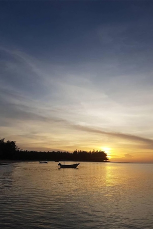 Imagen de los exteriores del Hotel Tungtong Beach Villas. Foto 9