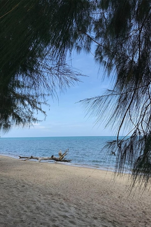 Imagen de los exteriores del Hotel Tungtong Beach Villas. Foto 17