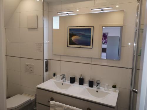 Imagen de la habitación del Hotel Tuniberg Restaurant. Foto 10