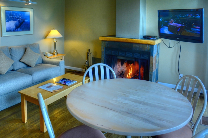 Imagen de la habitación del Hotel Tunnel Mountain Resort. Foto 9