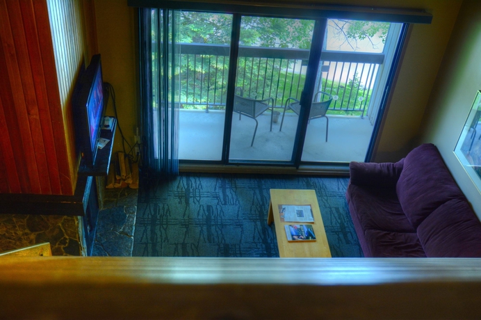 Imagen de la habitación del Hotel Tunnel Mountain Resort. Foto 10