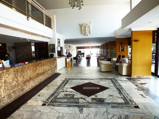 Imagen general del Hotel Tuntas Beach Altinkum. Foto 3