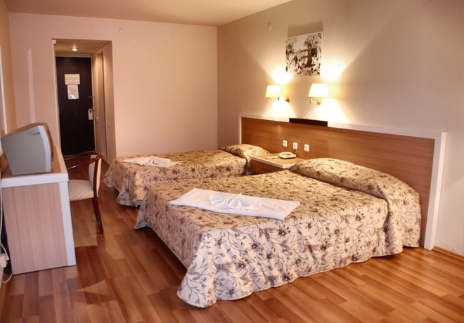 Imagen general del Hotel Tuntas Beach Altinkum. Foto 8