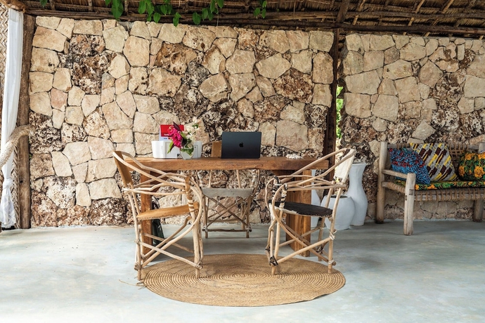 Imagen de los interiores del Hotel Tunu Beach Zanzibar. Foto 13