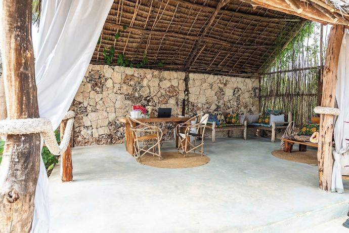 Imagen de los interiores del Hotel Tunu Beach Zanzibar. Foto 15