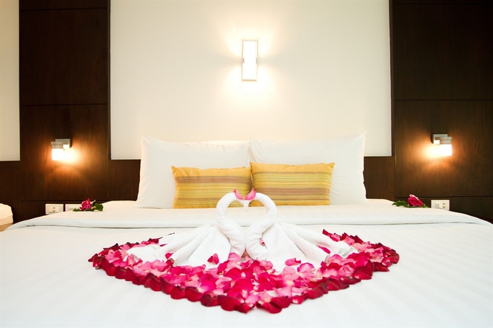 Imagen de la habitación del Hotel Tup Kaek Sunset Beach Resort. Foto 5