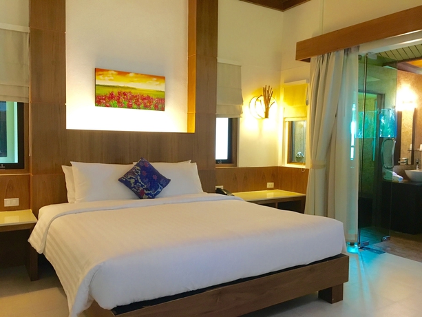 Imagen de la habitación del Hotel Tup Kaek Sunset Beach Resort. Foto 9