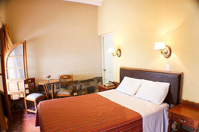 Imagen de la habitación del Hotel Tupac Yupanqui. Foto 4