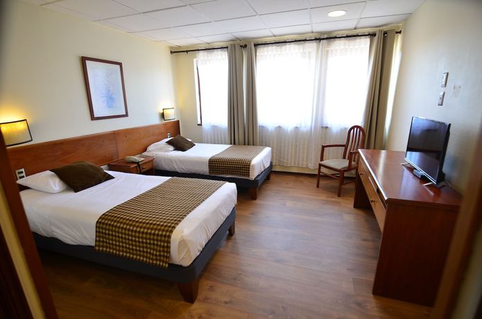 Imagen de la habitación del Hotel Tur Santiago. Foto 10