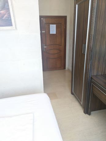 Imagen de la habitación del Hotel Turabdin. Foto 6